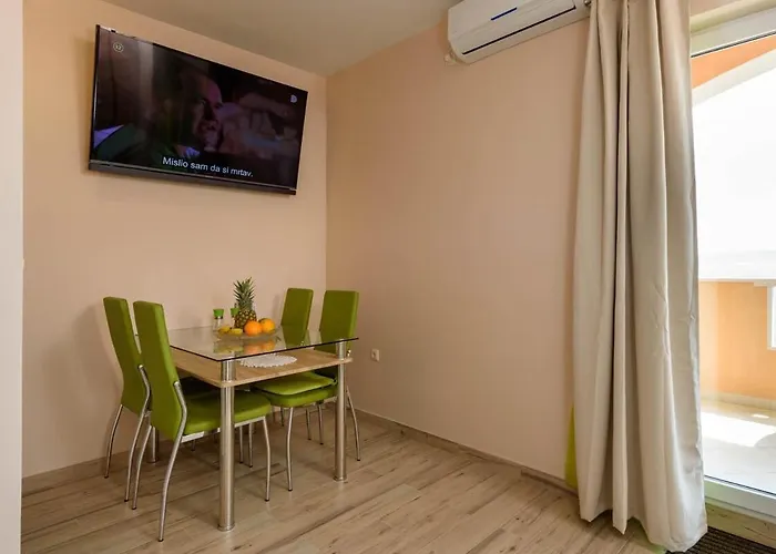 Apartmán Tatinja A6 *